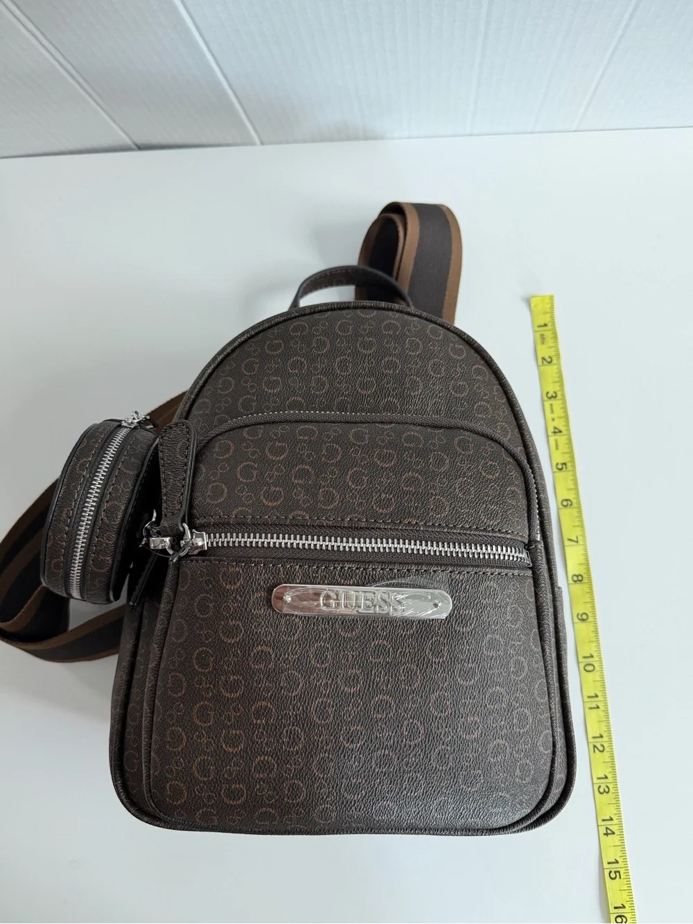 Guess compact mini